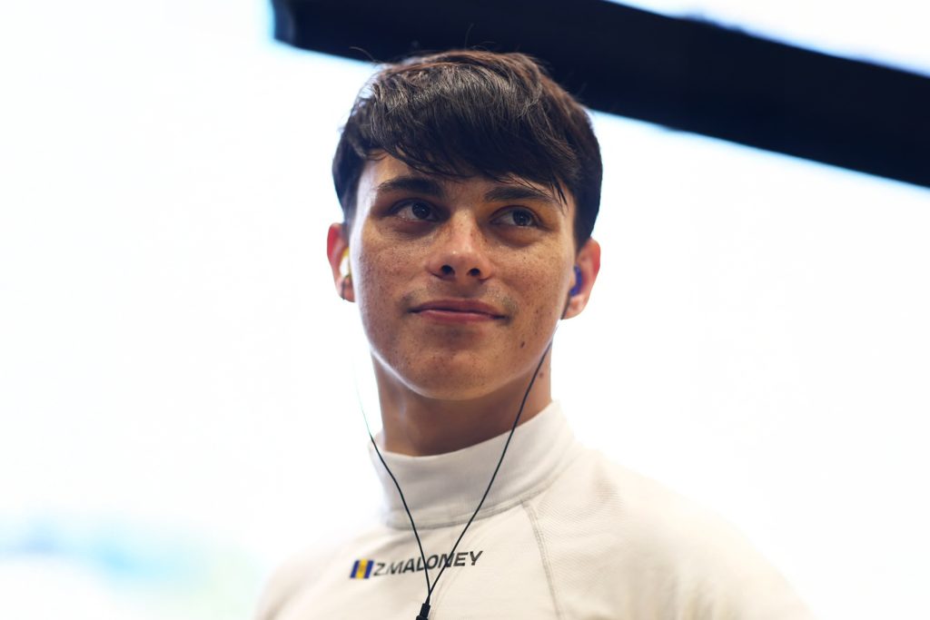 Nissan escolhe Maloney e fecha dupla com Rowland para estreia da era Gen4 na Fórmula E