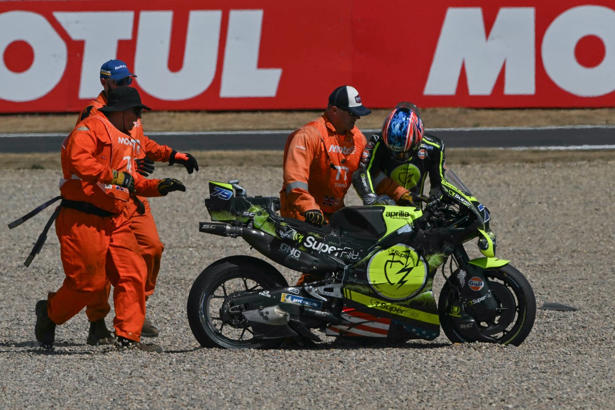 Ogura admite erro em queda e lamenta pontos perdidos em Silverstone: “5º lugar era possível”