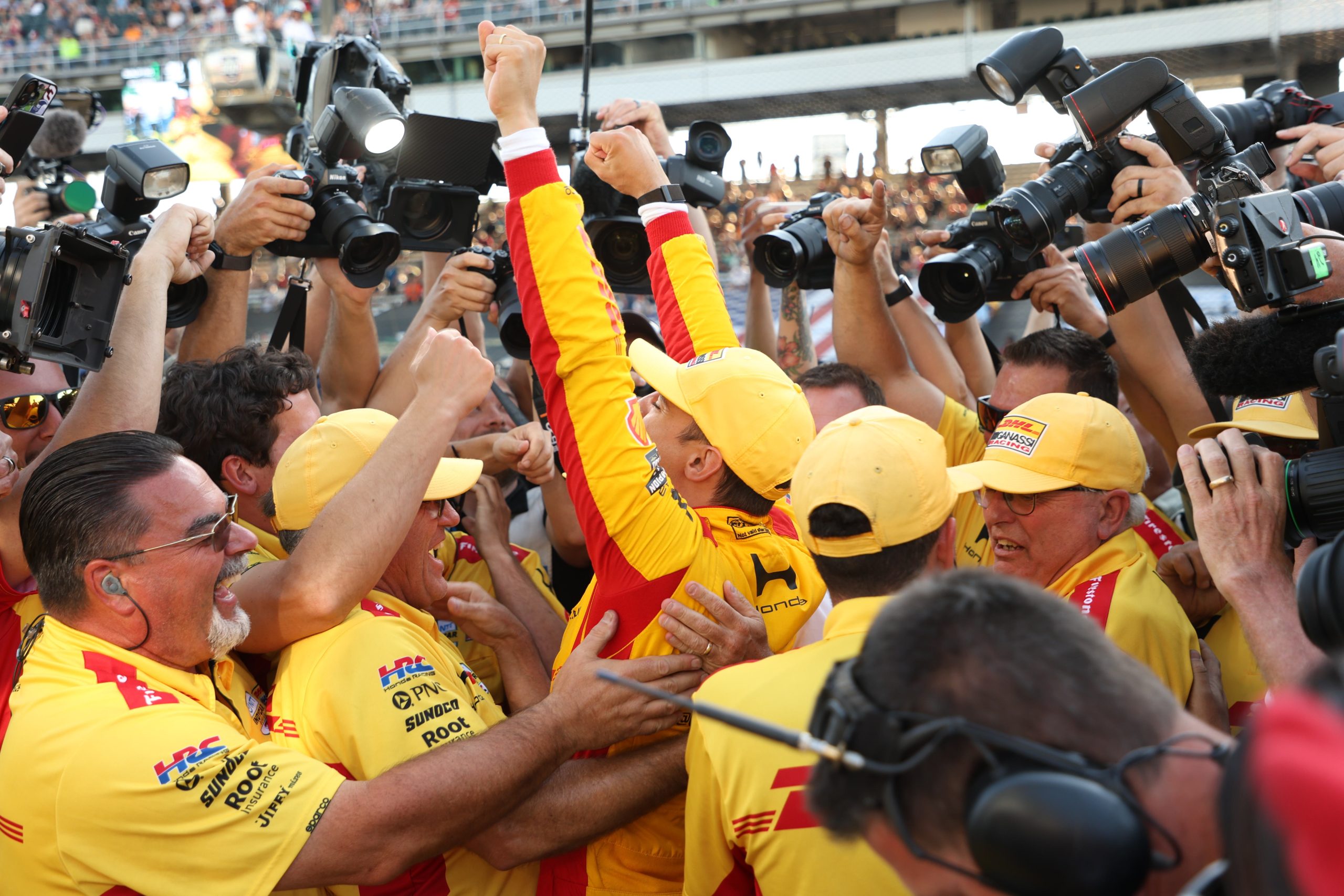 Ganassi supera Penske e se torna maior campeã da história da Indy