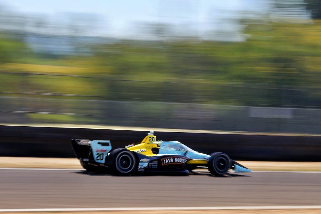 19) Alexander Rossi | Carpenter Chevrolet | +1min00s706