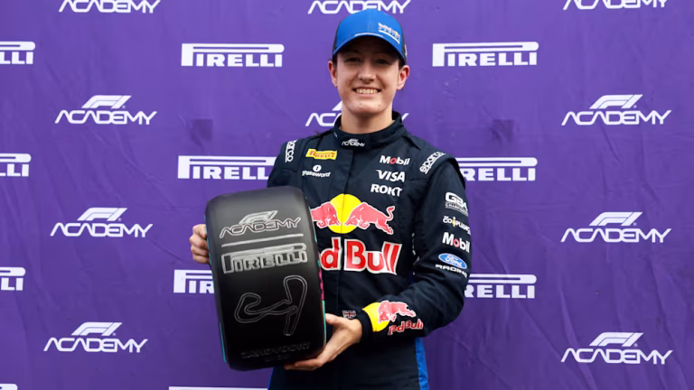 Palmowski supera Larsen e crava pole da F1 Academy em Zandvoort. Ferreira bate