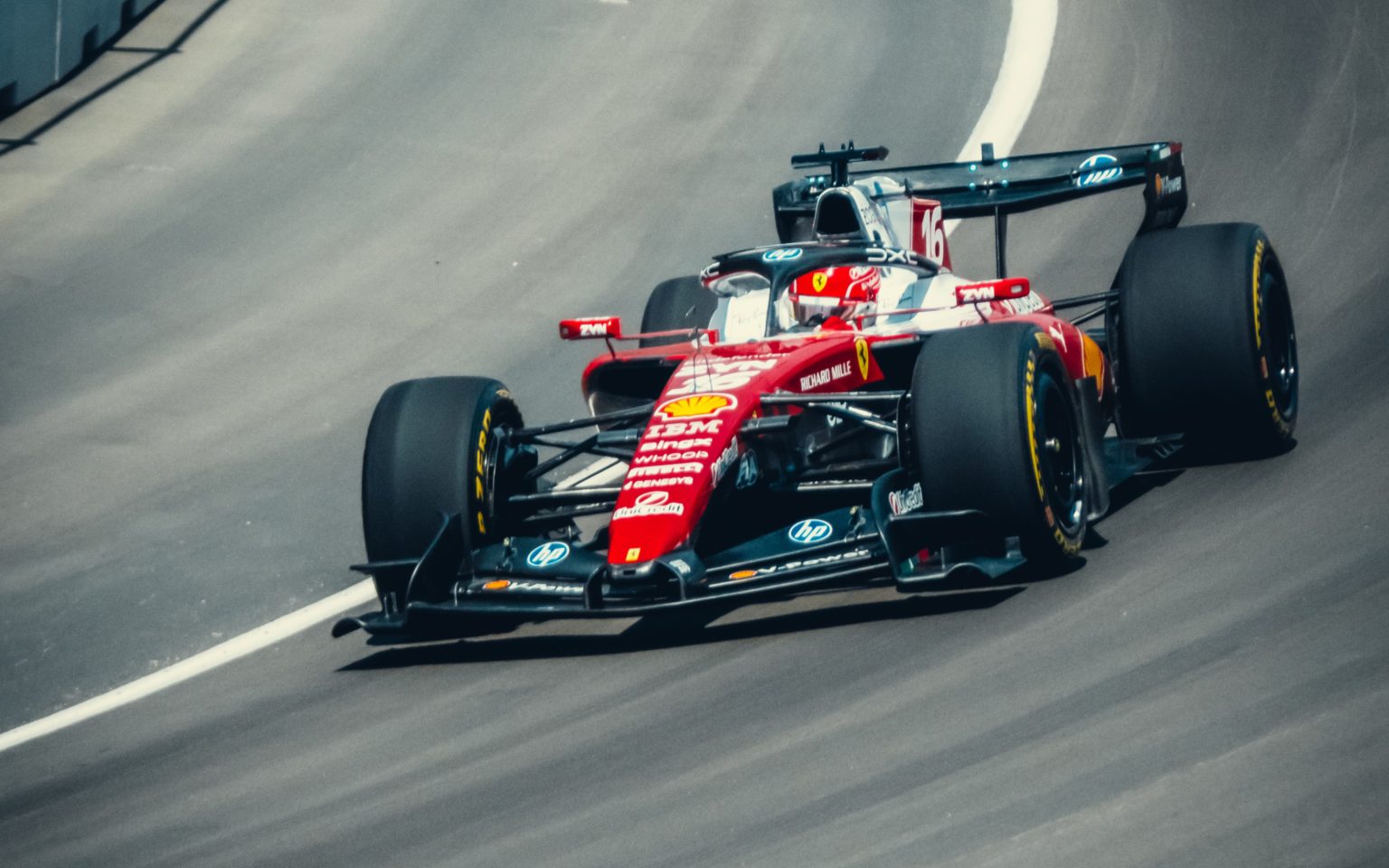 Ferrari%20apronta%20atualiza%C3%A7%C3%B5es%20para%202%C2%AA%20metade%20da%20F1%202026
