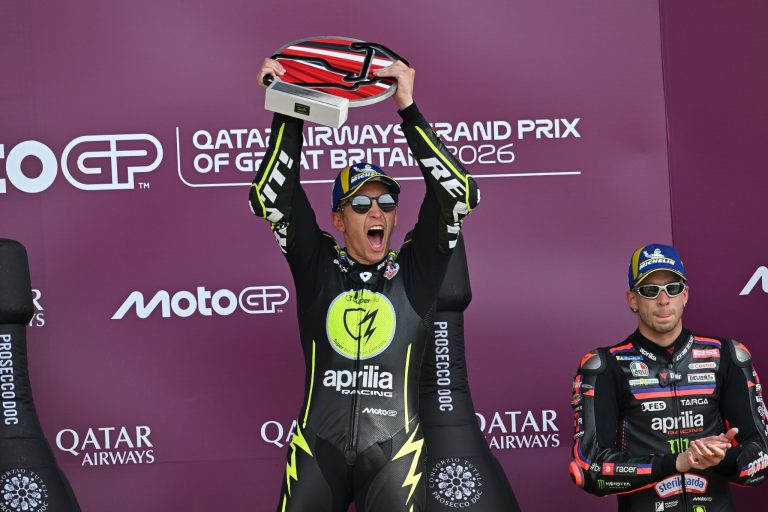 Raúl Fernández celebra vitória dominante em Silverstone: “Melhor performance da carreira”