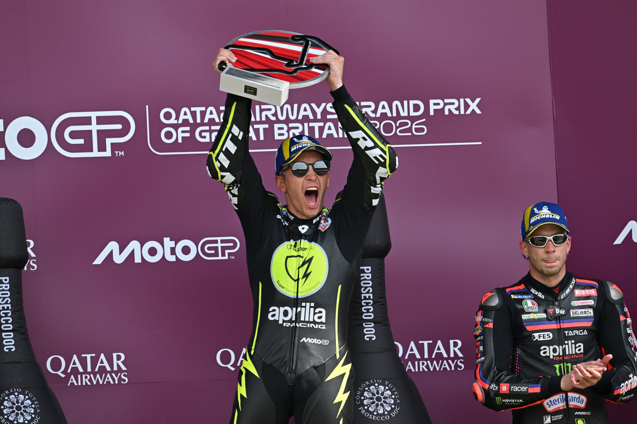 Raúl Fernández celebra vitória dominante em Silverstone: “Melhor performance da carreira”