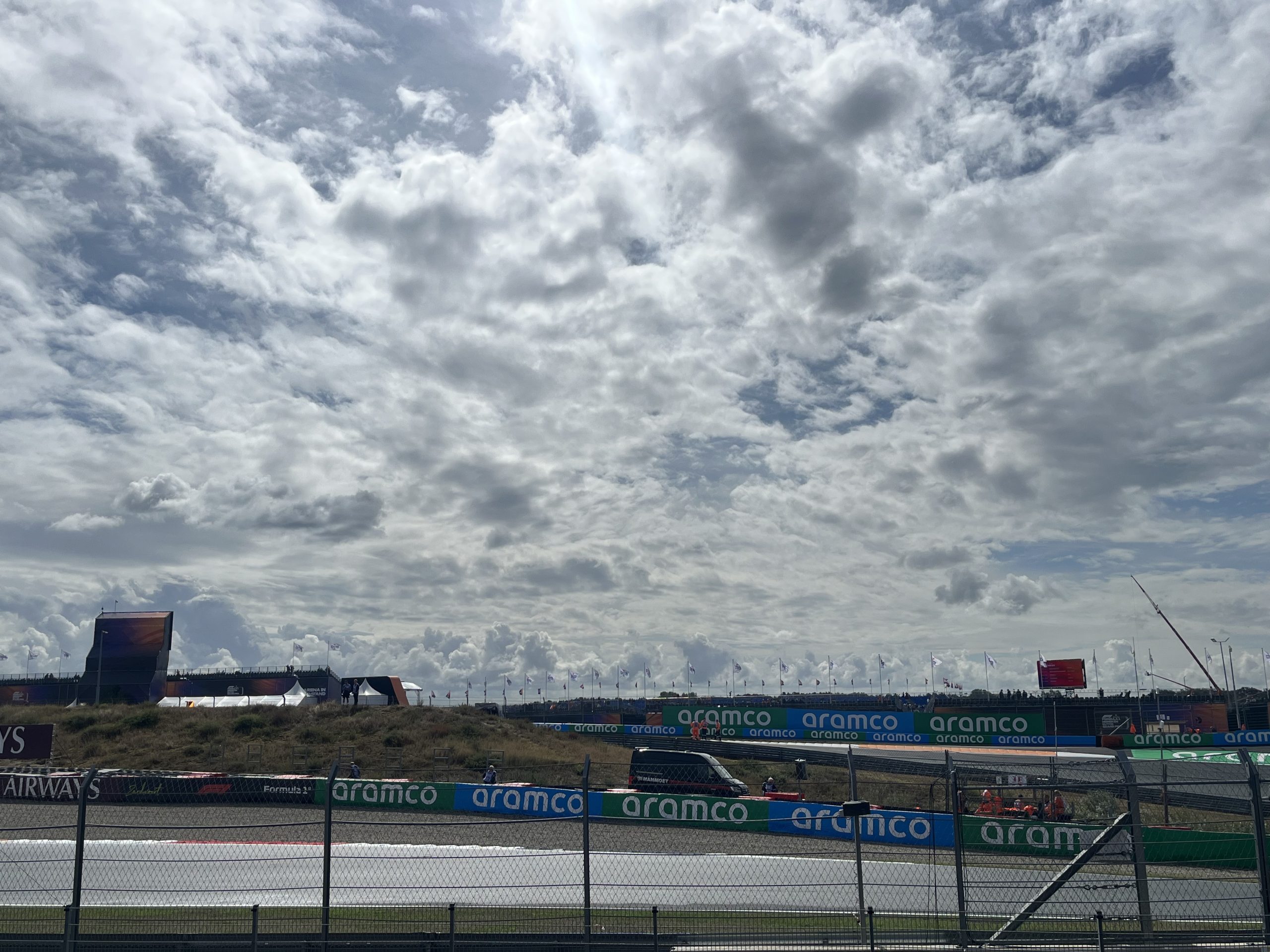 F1 encara sexta-feira instável para classificação sprint no GP dos Países Baixos
