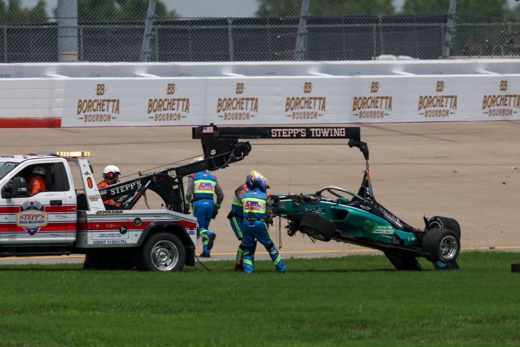 Piloto da Indy NXT desiste de temporada por alto custo para reparar carro após batida em Nashville