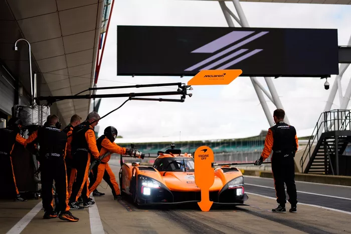 McLaren detalha testes para WEC 2027 “como se fossem corridas”: “Muito positivo”