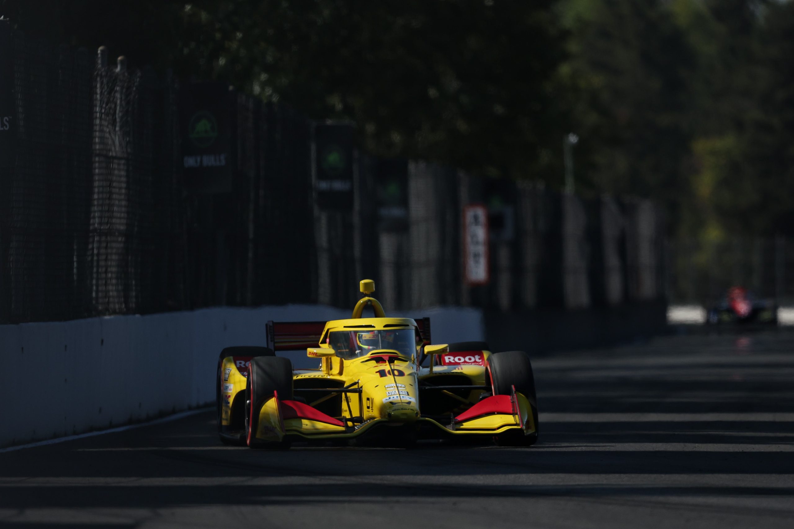 Palou mantém Indy sob controle e lidera treino livre 1 do GP de Portland. Collet é 13º