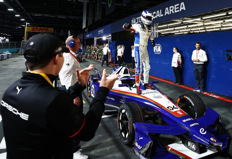 Wehrlein fecha ano com 3 vitórias. Confira lista de vencedores da Fórmula E 2025/26