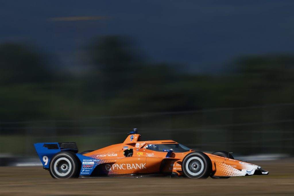 14) Scott Dixon | Ganassi Honda | +43s449