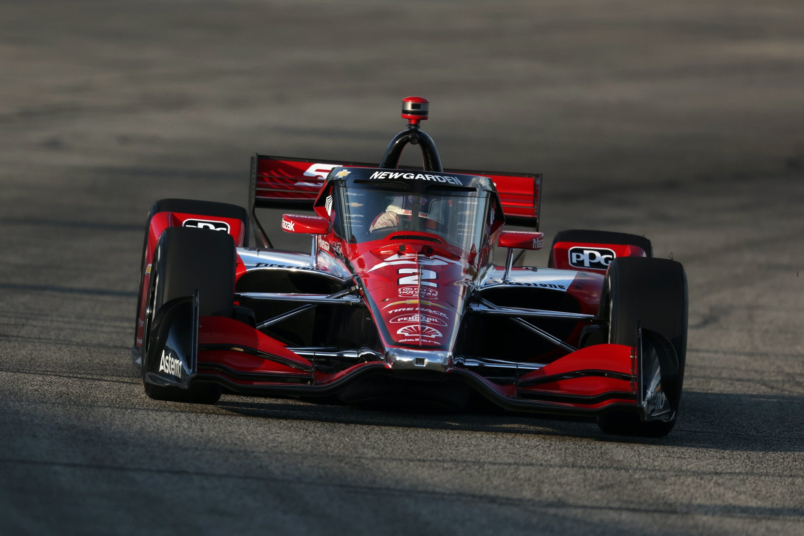 Newgarden confirma força nos ovais e comanda TL1 da Indy em Milwaukee. Collet é 24°