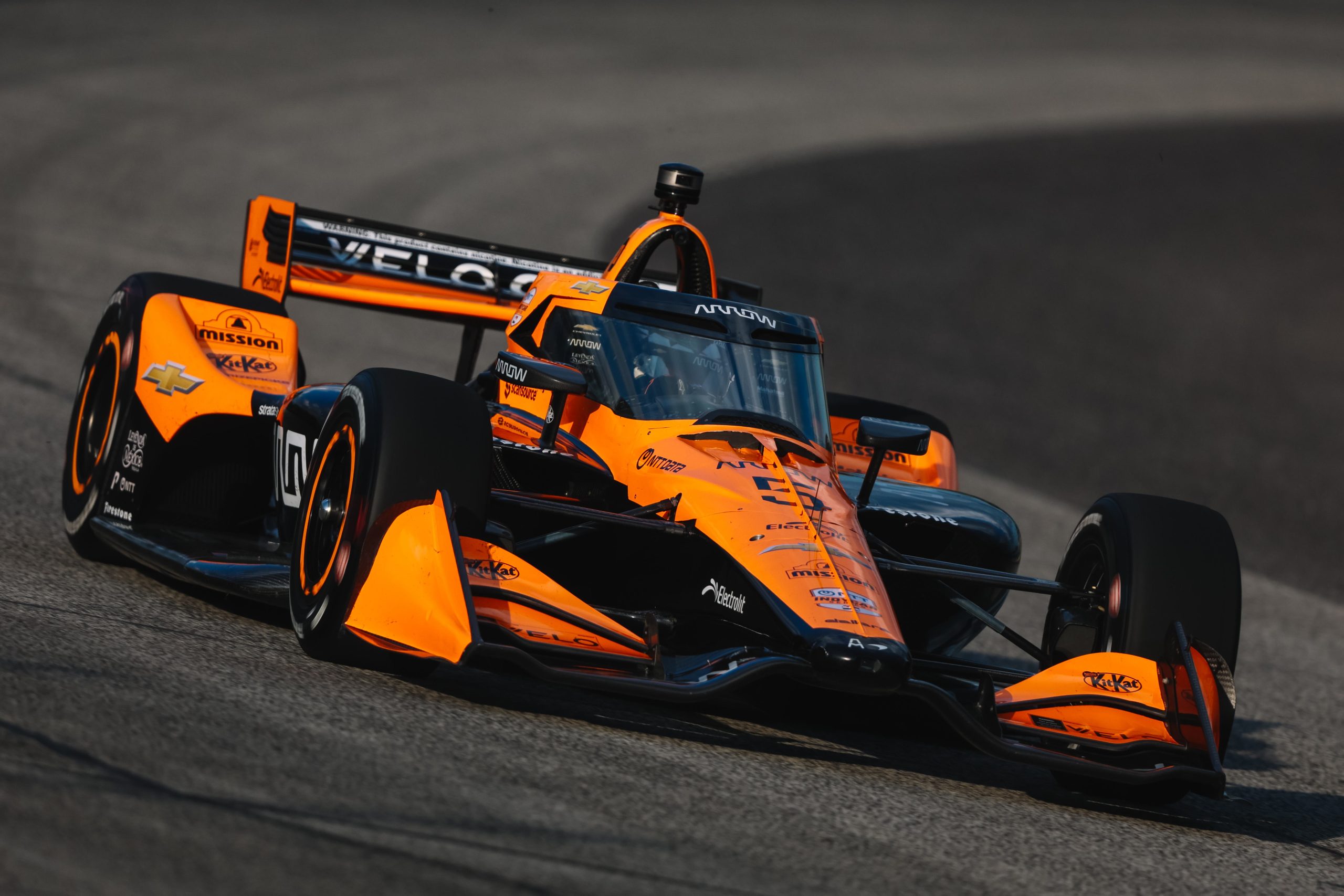 O’Ward y Palou se reparten las poles de la clasificación de la penúltima fecha de IndyCar en Milwaukee