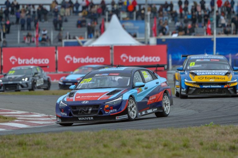 Girolami y Reis se reparten las victorias de la fecha doble del TCR South America en Córdoba