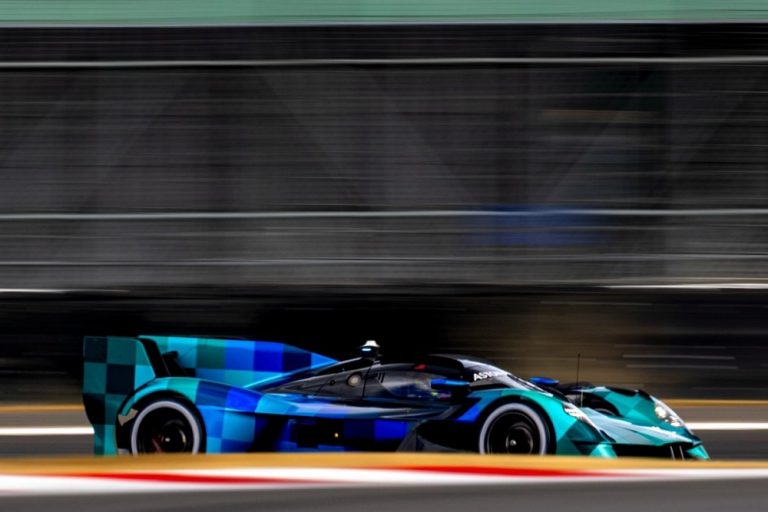 Aston Martin se anima com testes de atualizações do Valkyrie: “Ainda há mais por vir”