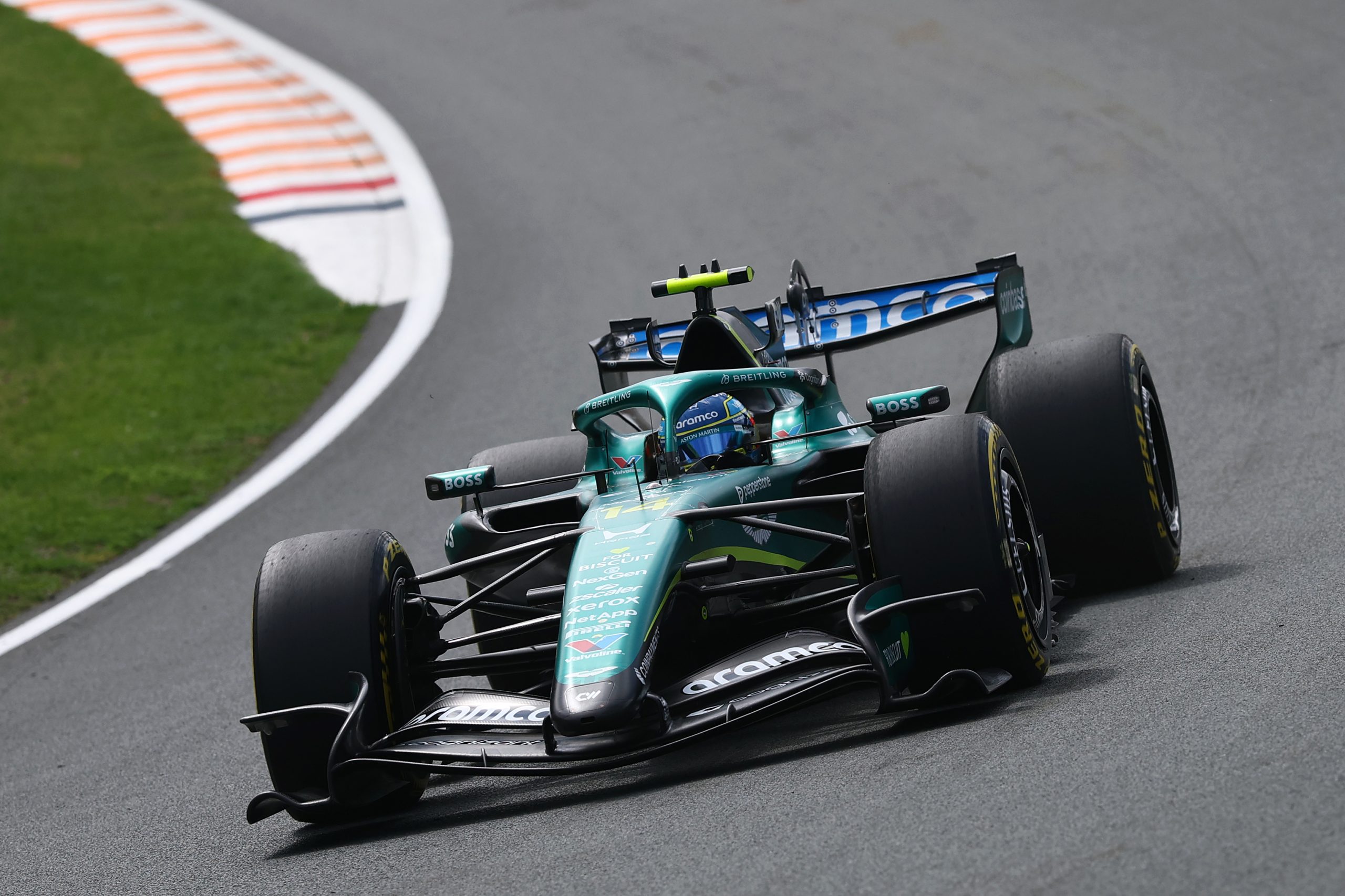 Alonso puntúa y Sainz embiste a Albon: el semáforo del GP de Países Bajos