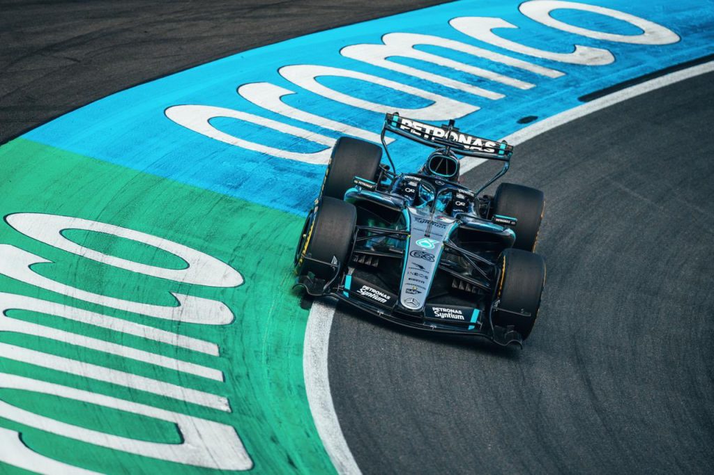 Russell approves 2nd on Zandvoort grid and celebrates: “Feel like myself again”