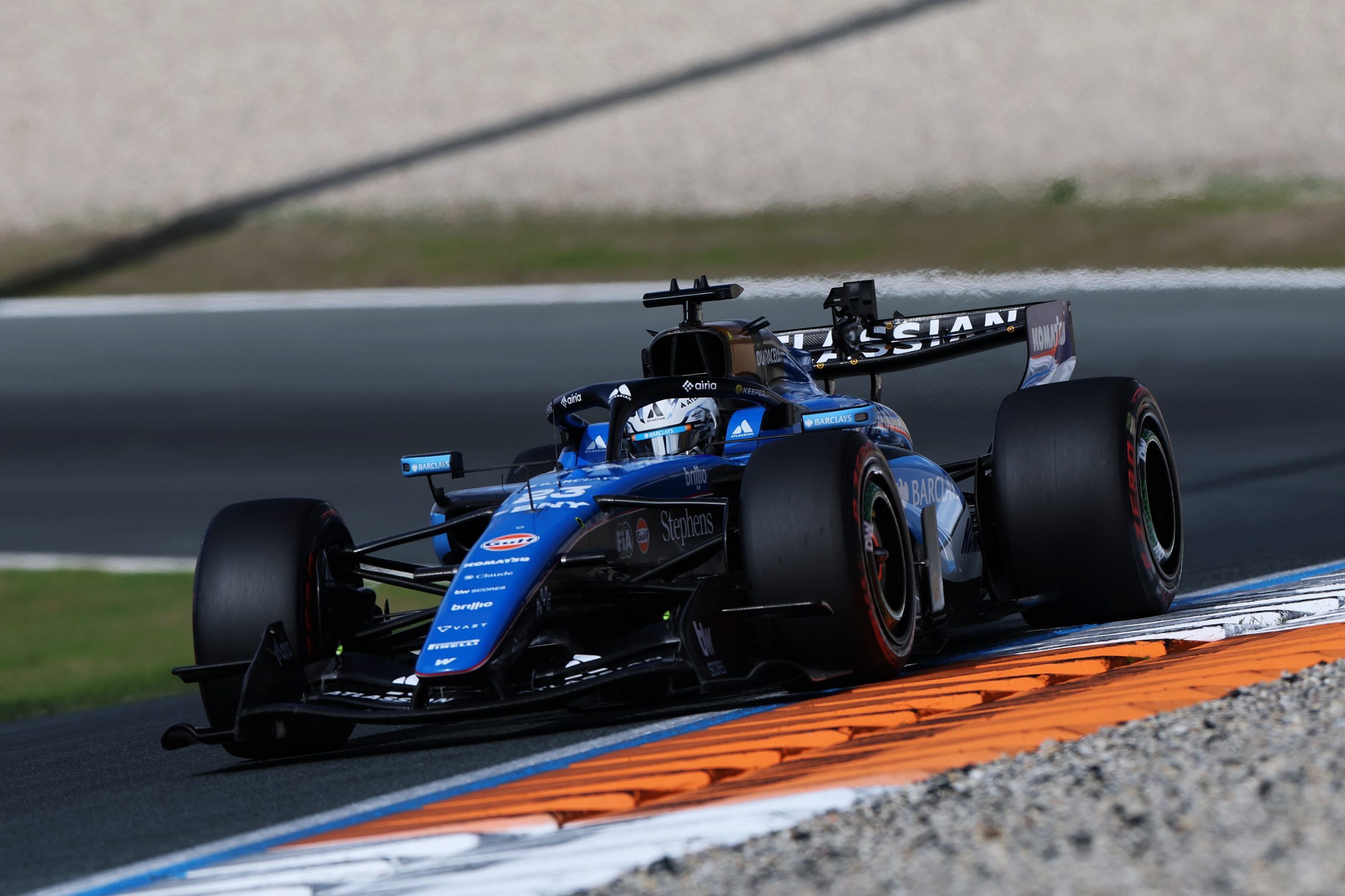 Williams reconhece que sucesso de 2025 prejudicou 2026: “Acreditávamos ter carro abaixo do peso”