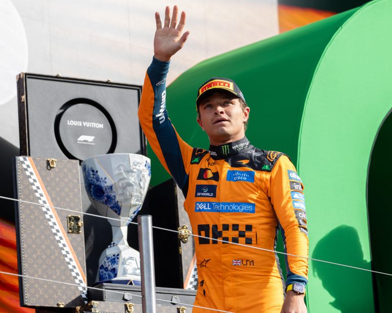 McLaren elogia Norris e destaca autoconfiança como ponto alto em 2026