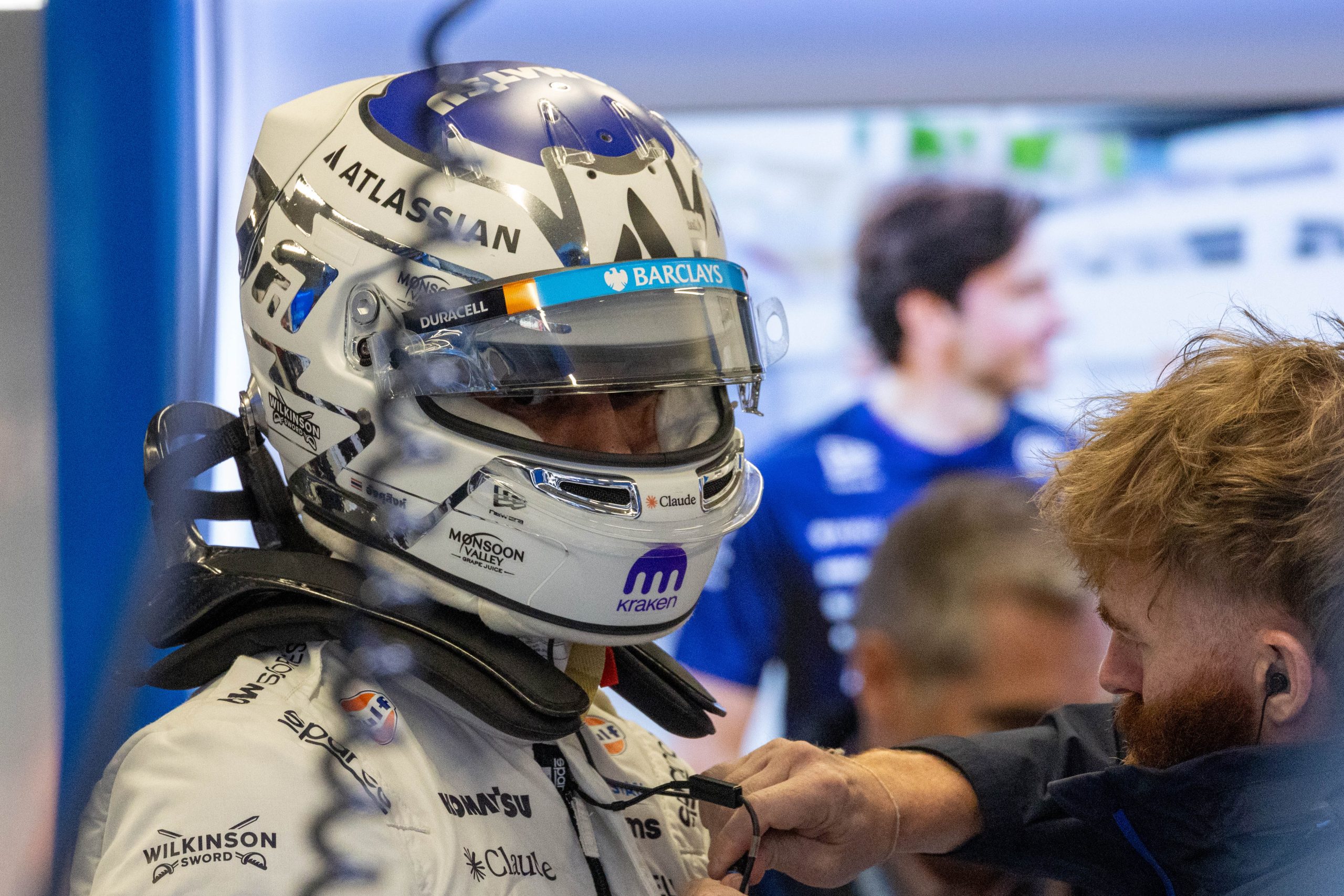 Albon ปฏิเสธข่าวเกาเหลา Sainz หลังชนกันที่ Zandvoort: “ผมยอมให้เขาลี้ยงกาแฟแล้ว”