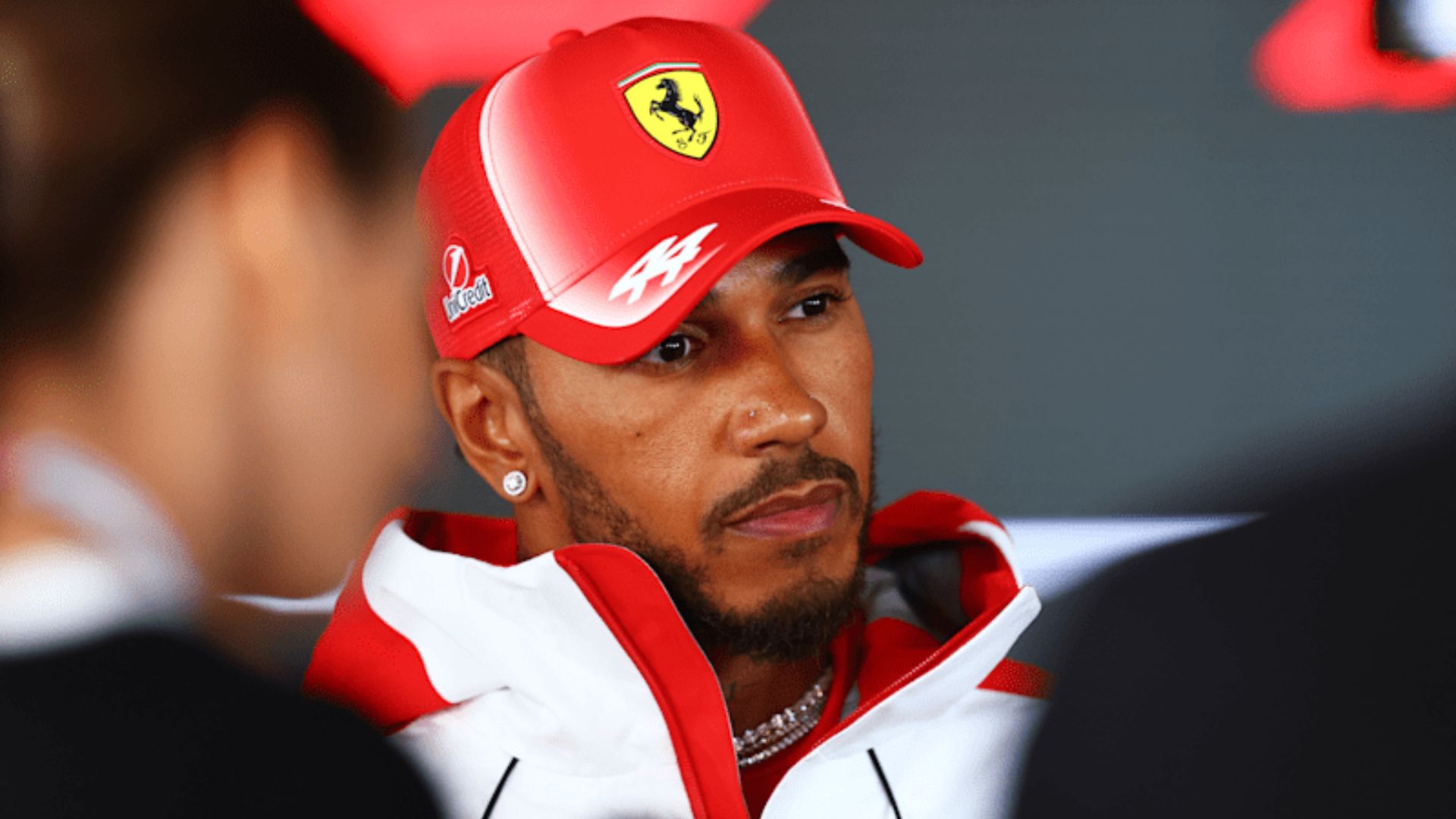 Hamilton reprova 7º lugar no grid da sprint dos Países Baixos: 'Carro mudou muito'