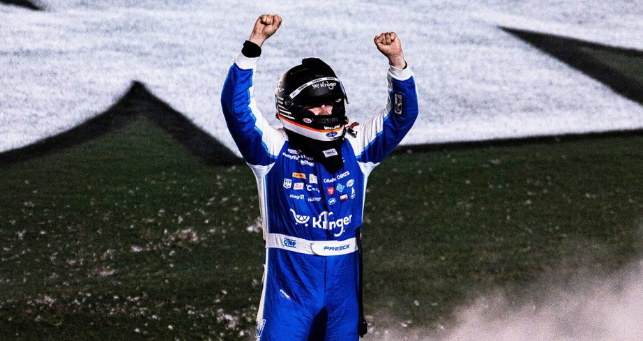Preece cresce em confusão, vence etapa de Daytona da Nascar e garante vaga no Chase