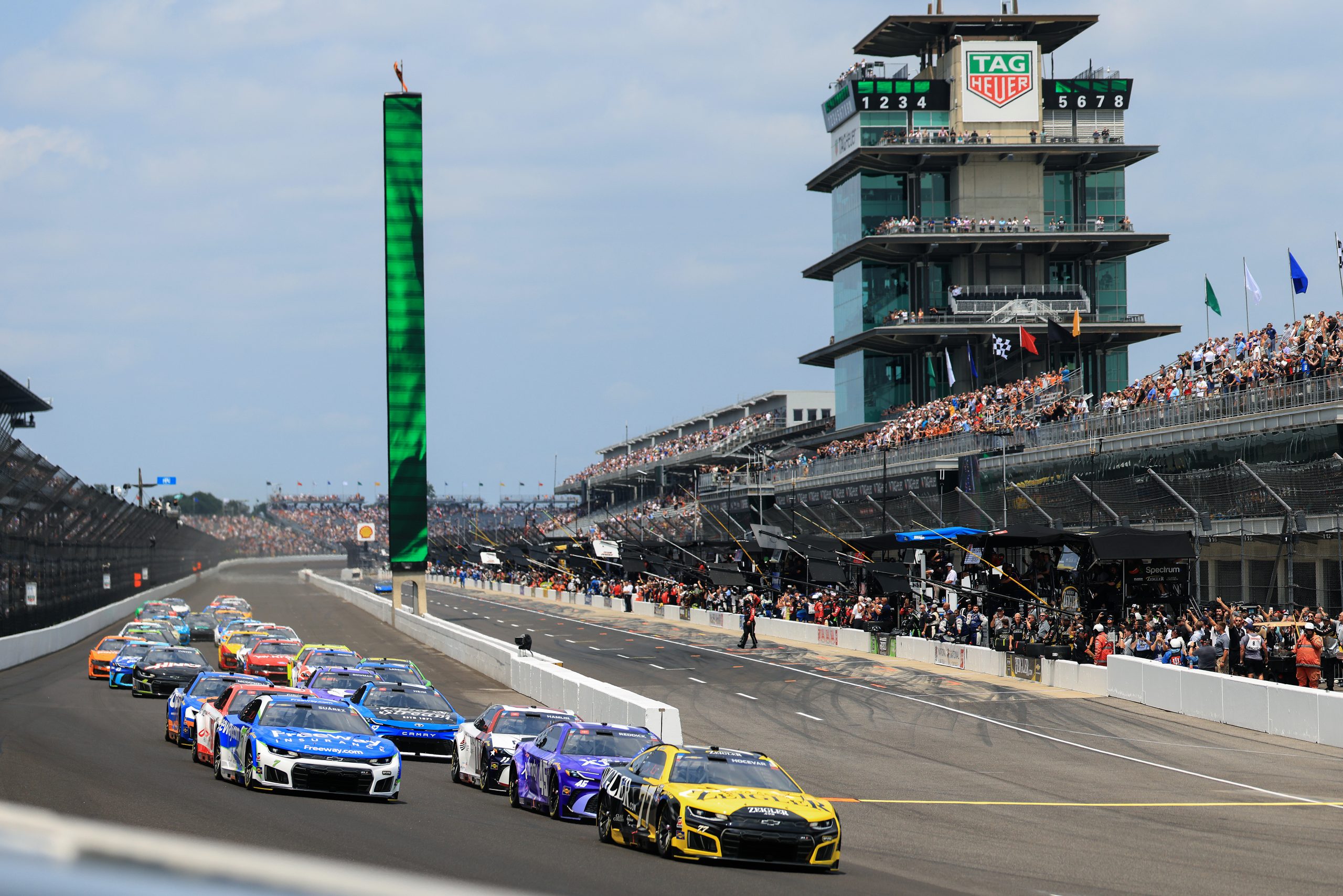 NASCAR anuncia cambios para los finales de segmentos en caso de bandera amarilla