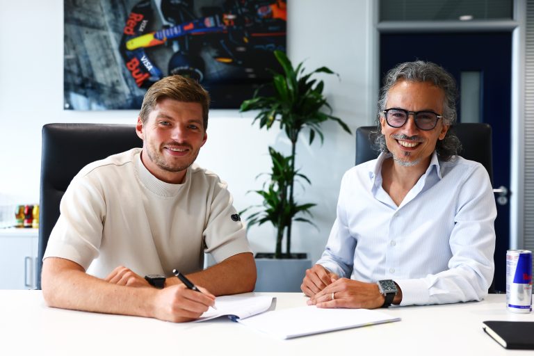 Verstappen revela sus dudas antes de renovar con Red Bull: “Estuve cerca de retirarme”