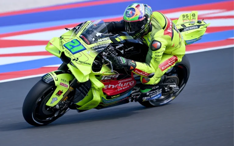 Morbidelli é punido com volta longa por atrapalhar Bastianini durante treino em Misano