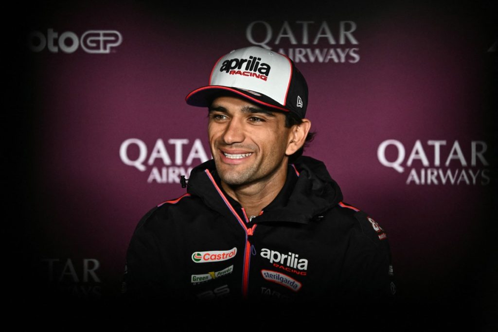 Martín reveals fuel concern and “destroyed” tyre ended Austria victory bid