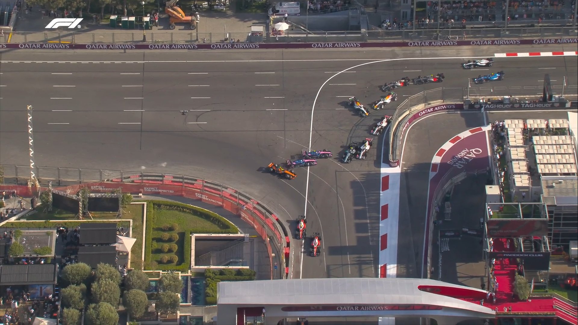 Colapinto embiste a Norris y Gasly y abandona el GP de Azerbaiyán