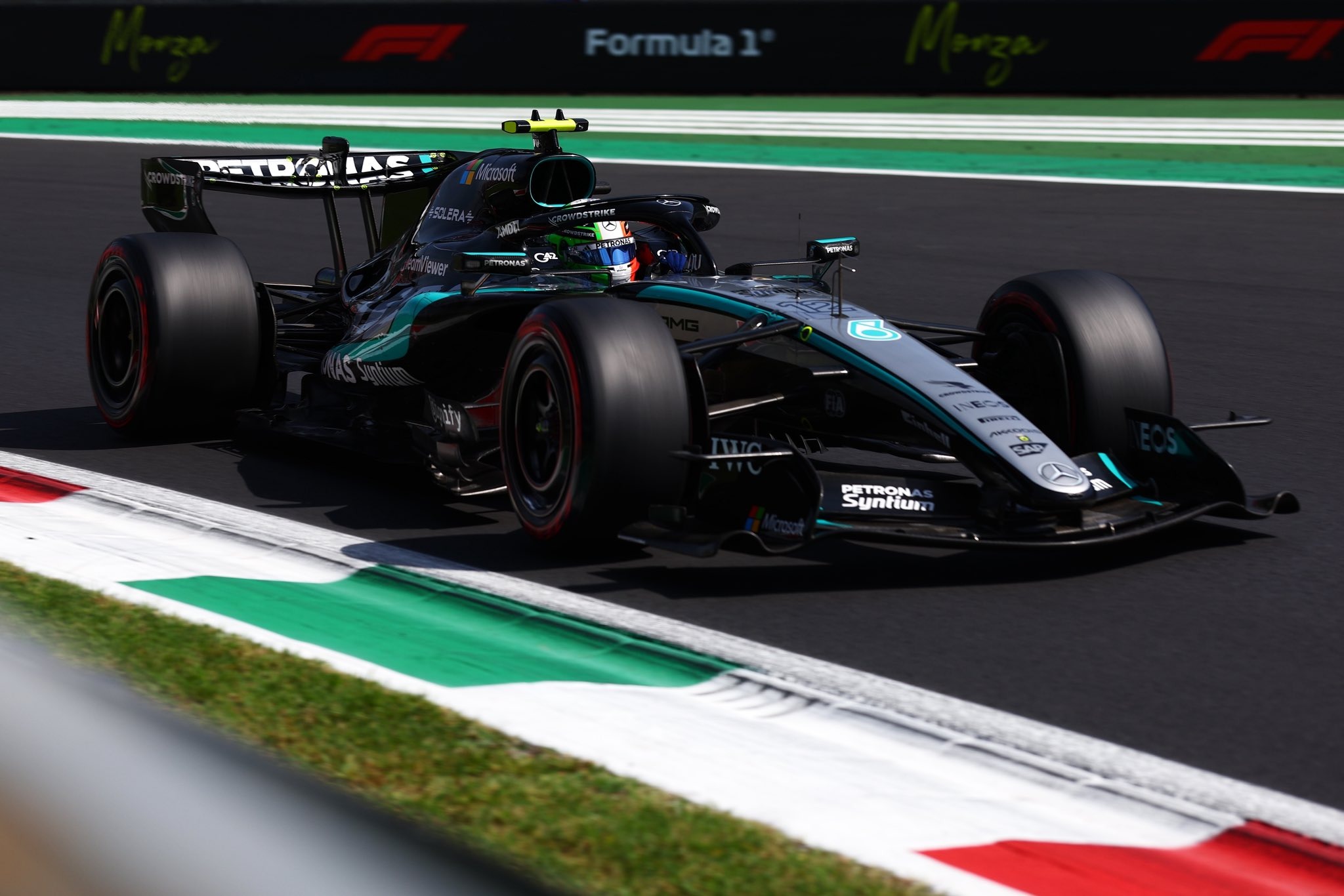 Antonelli causa erupção em Monza e vence GP da Itália para quebrar maldição de 60 anos