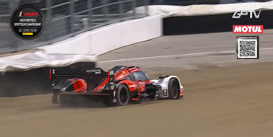 Carro de Nasr sofre fortes danos após acidente na largada do IMSA SportsCar em Indianápolis