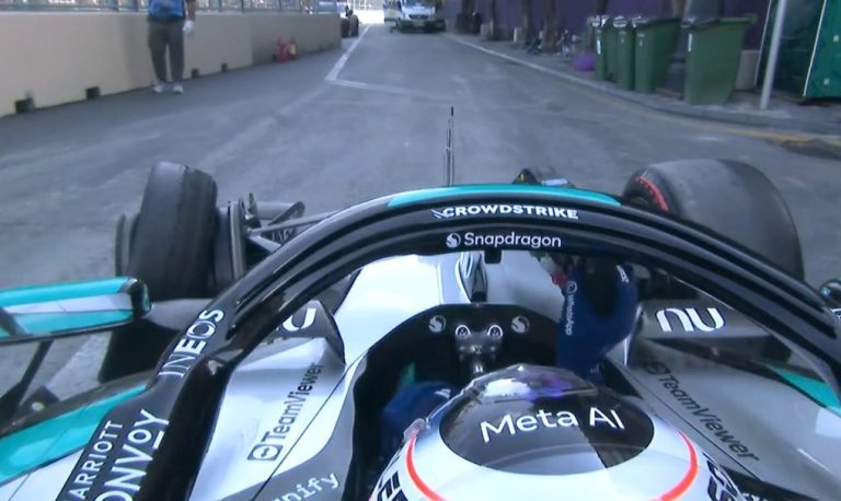 Antonelli ชนกำแพงโค้ง 1 รถพังและจบ Qualifying F1 ที่ Baku ก่อนเวลา
