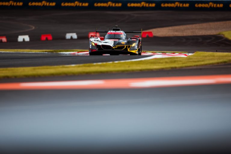 Frijns minimiza BMW discreta nos treinos livres em Fuji e garante: “Estamos na briga”