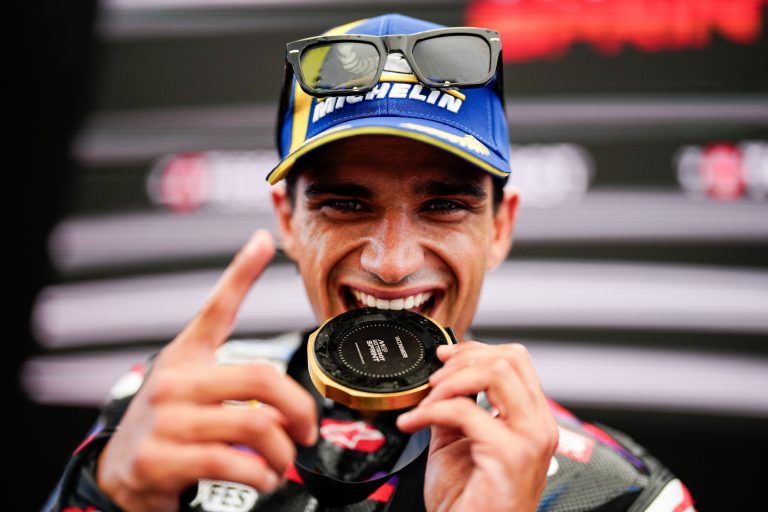 Martín extends MotoGP lead over Márquez after Austrian GP as Aprilia takes control