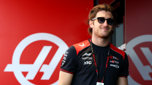 Haas deixa no ar futuro de Doohan após anúncio de Câmara para temporada 2027 da F1