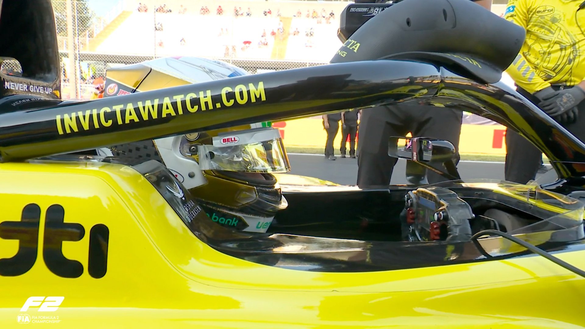 Dürksen segura Câmara na corrida 2 e varre fim de semana da F2 em Monza. Tsolov é 7º