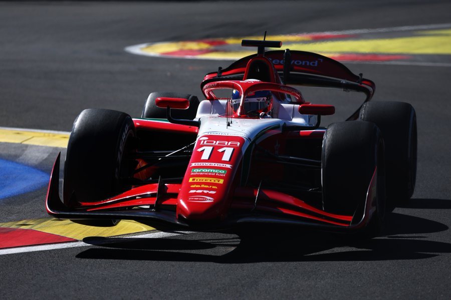 Quais horários das classificações da F2 em Baku