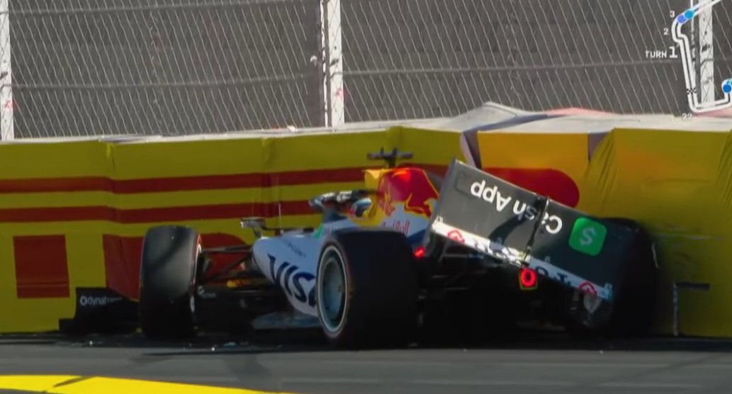 Video: Lindblad hits wall and brings out red flag in Spanish GP FP2