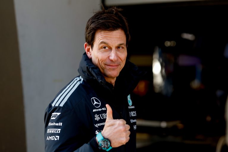 Mercedes já foca em 2027 e revela quando terá última “atualização sólida” da F1 2026