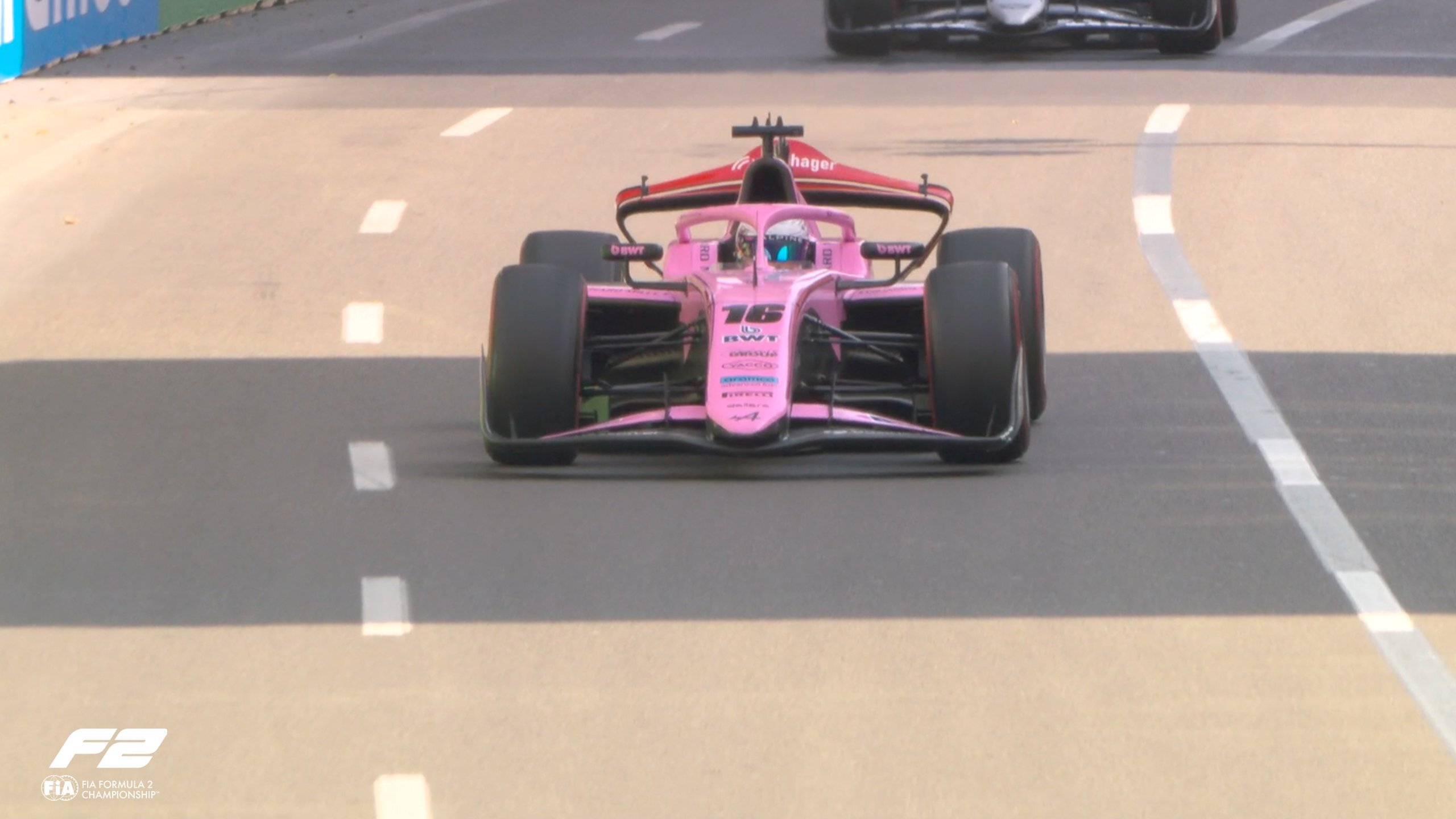 Maini lidera práctica libre de F2 en Azerbaiyán; Dürksen es 22°