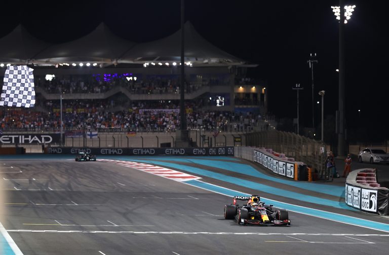 Giovani Danjo: “F1 espera sinal do além, e calendário corre riscos de ser encurtado”