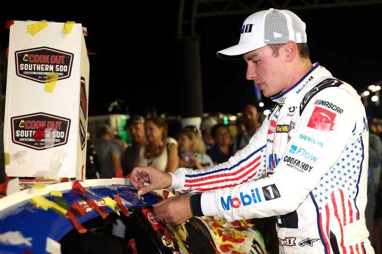 Can Christopher Bell win the 2026 NASCAR title?