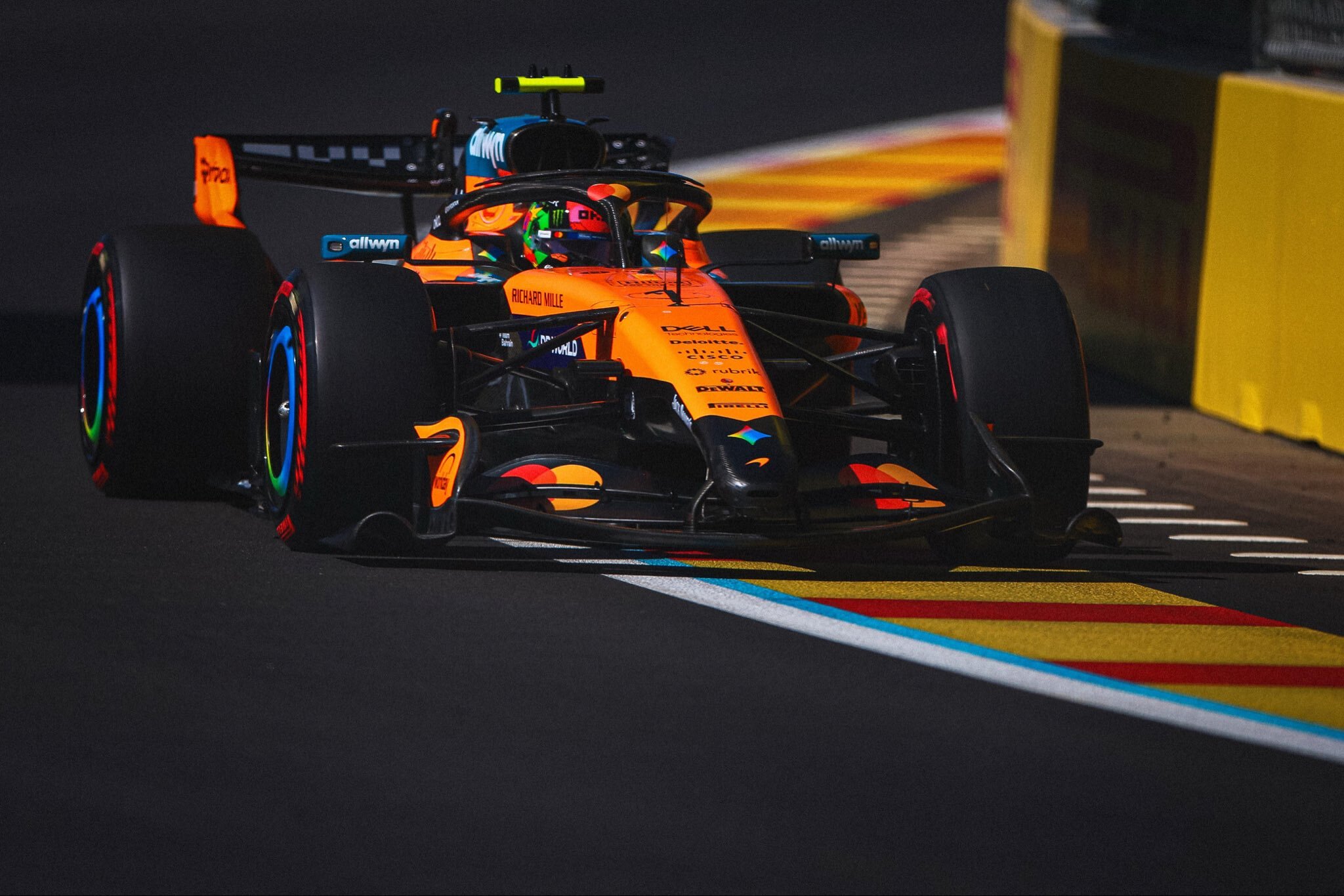 Norris supera a Antonelli y conquista la pole position del GP de España; Colapinto es 9°