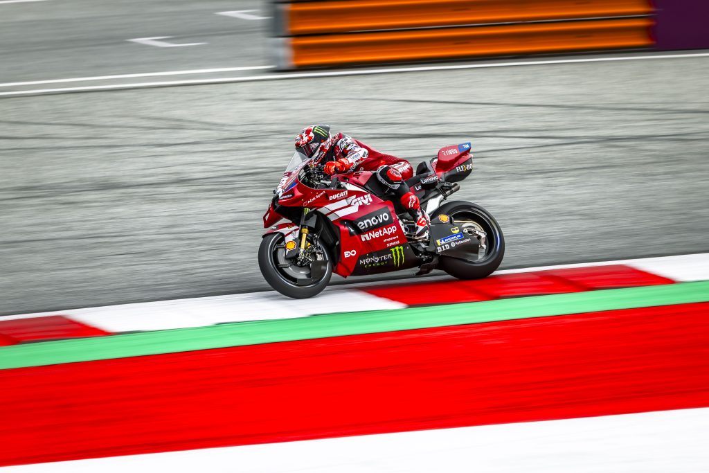 Bagnaia nega recuperação contra outras Ducati na Áustria: “Eles que se aproximaram de mim”