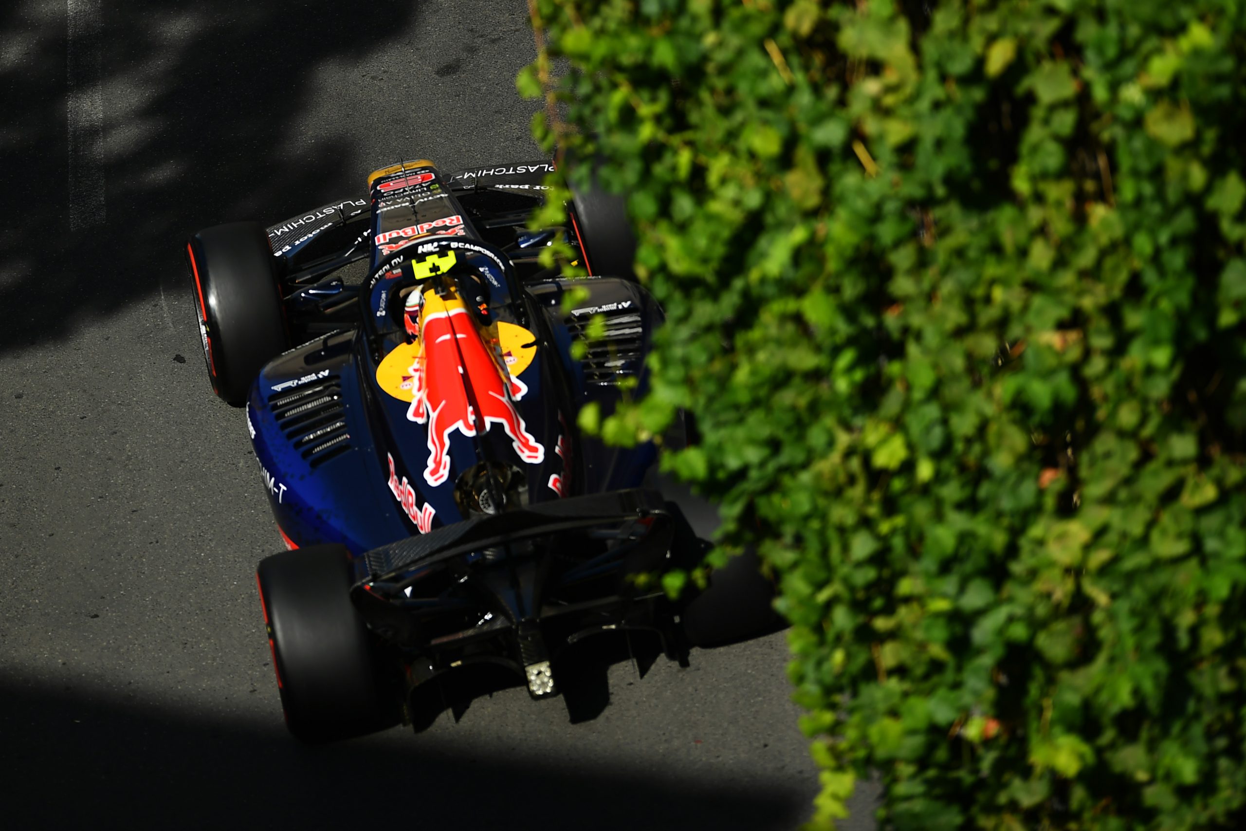 Baku F2 Sprint: start time, grid and title implications