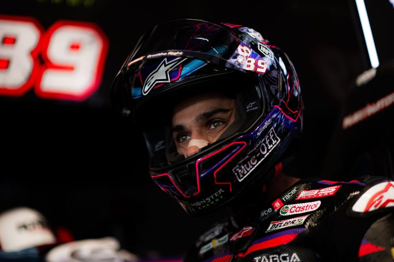 Martín diz que quase caiu em duelo com Márquez e detalha reação até vitória na Áustria