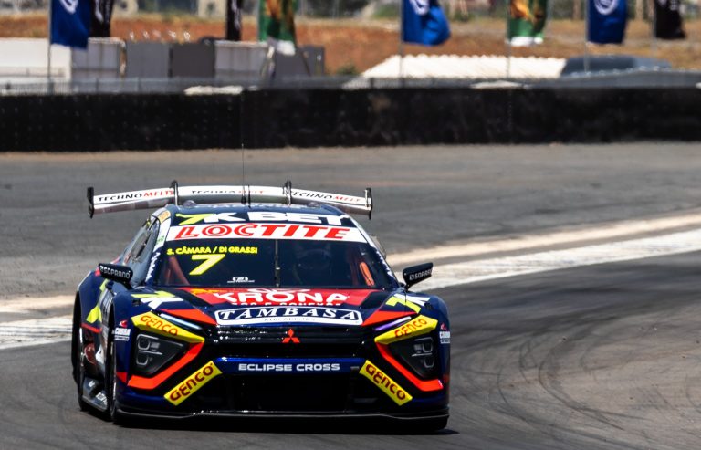 Sette Câmara/Di Grassi brilha com estratégia e vence corrida endurance da Stock Car em Brasília