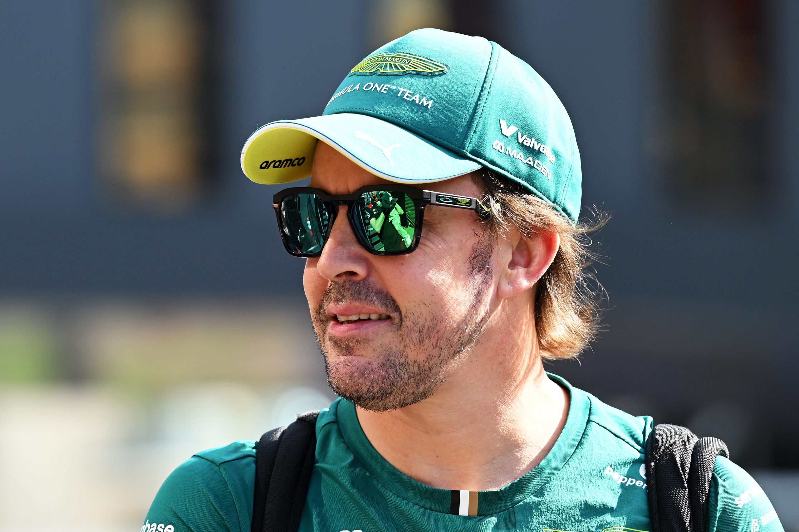 Alonso says “five-minute talk” sealed Aston Martin deal for F1 2027