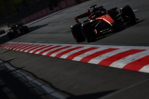 Piastri se anima “por estar no controle” após Baku e busca “transformar desempenho em resultados”